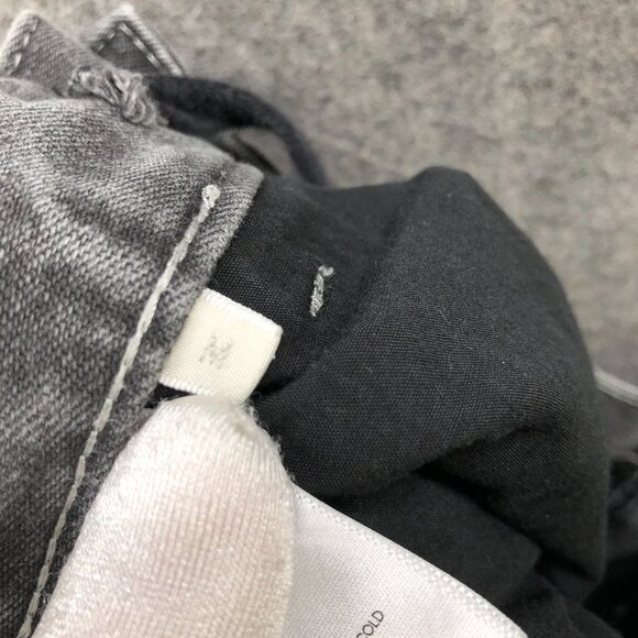 Gu (Uniqlo) Baggy Curved Jeans Mens M Gray Drawstring Pleated Front - Picture 12 of 12